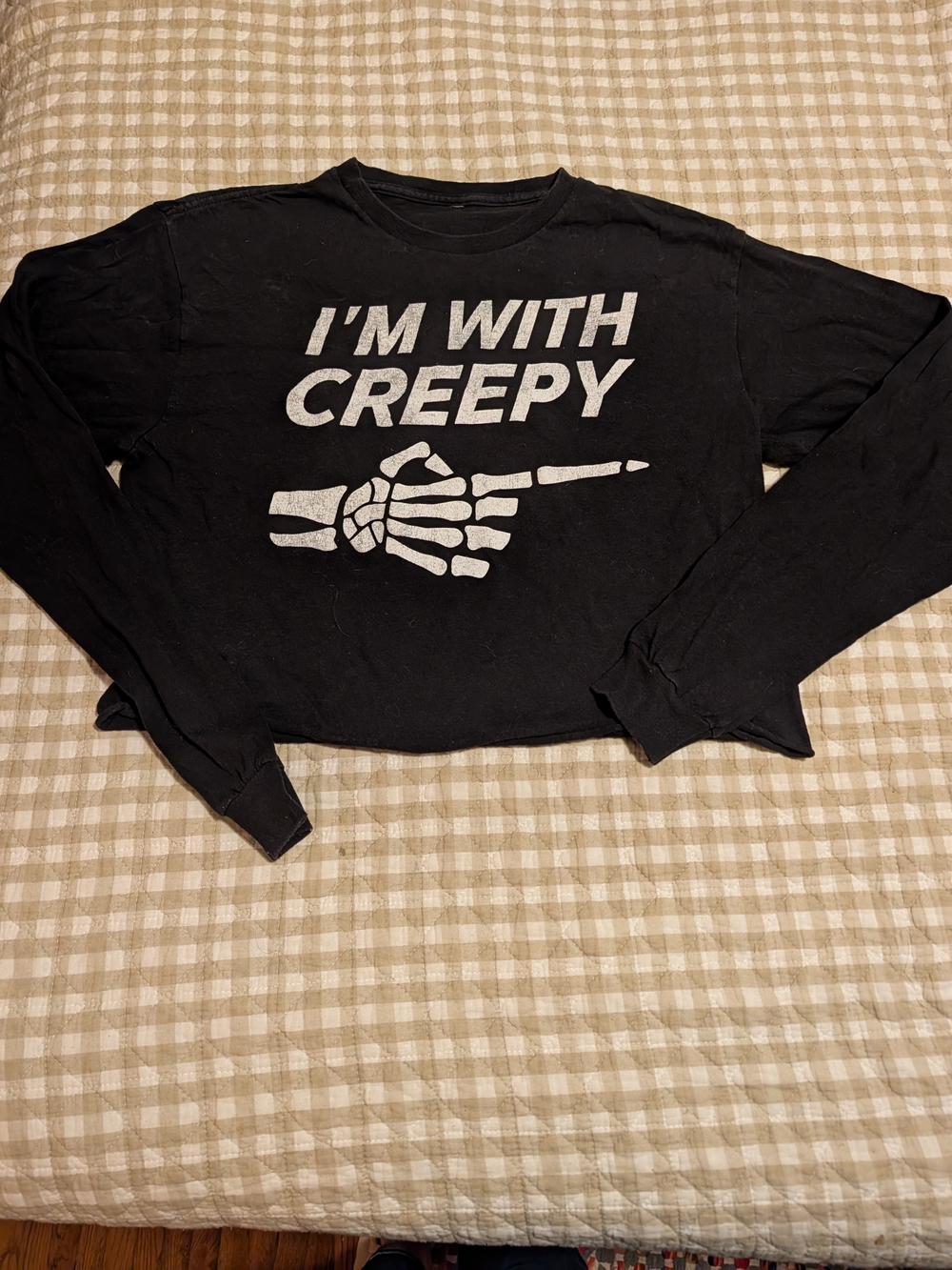 I'm With Creepy Black Women's Long-Sleeve Tee ( Cropped)